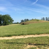 Visite du tumulus de Castillonnès