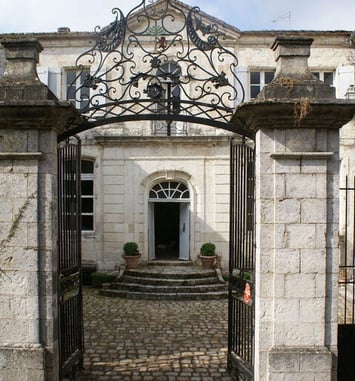 Découvrez la maison de Cours de Thomazeau à Castillonnès