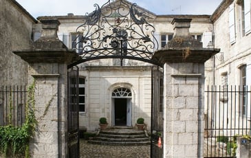 Découvrez la maison de Cours de Thomazeau à Castillonnès