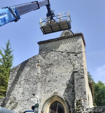 Patrimoine en péril : projet de sauvegarde d'une église romane