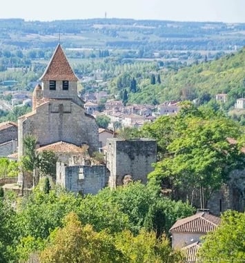 Laissez-vous conter le joli village de Clermont-Dessous !